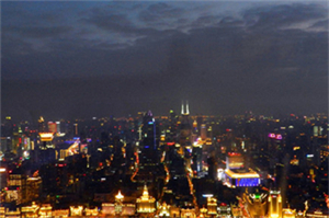 Title： Street Art and Graffiti Under Shanghai's Night Sky